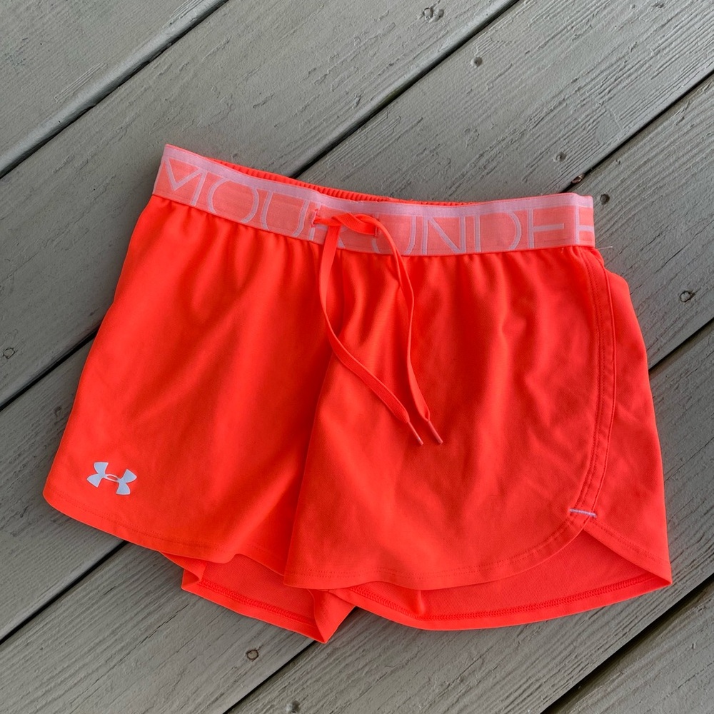 NWOT Under Armour Women's Orange Sport Shorts, Size: XS